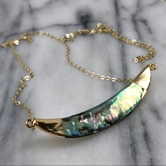Abalone Shell Crescent 14K Gold Necklace Handmade NEW - Picture 2 of 7